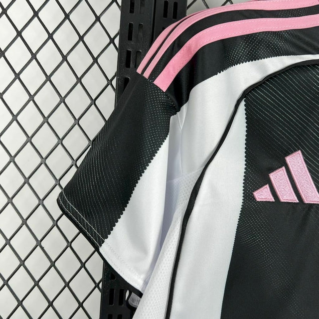 Jersey Feminina Juventus 25/26 Home